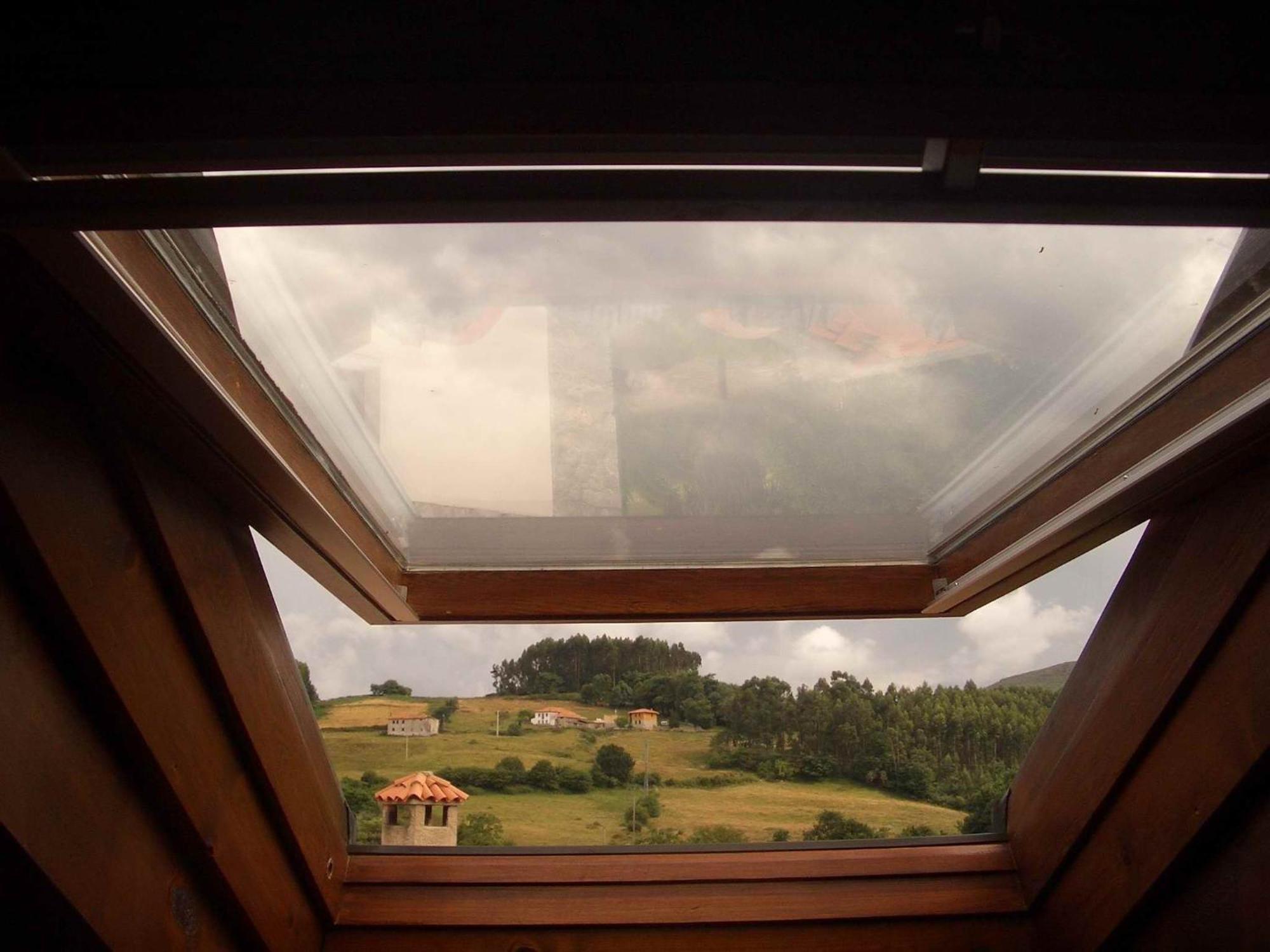 Apartamentos El Cueto De Los Collado Villanueva de Pria エクステリア 写真