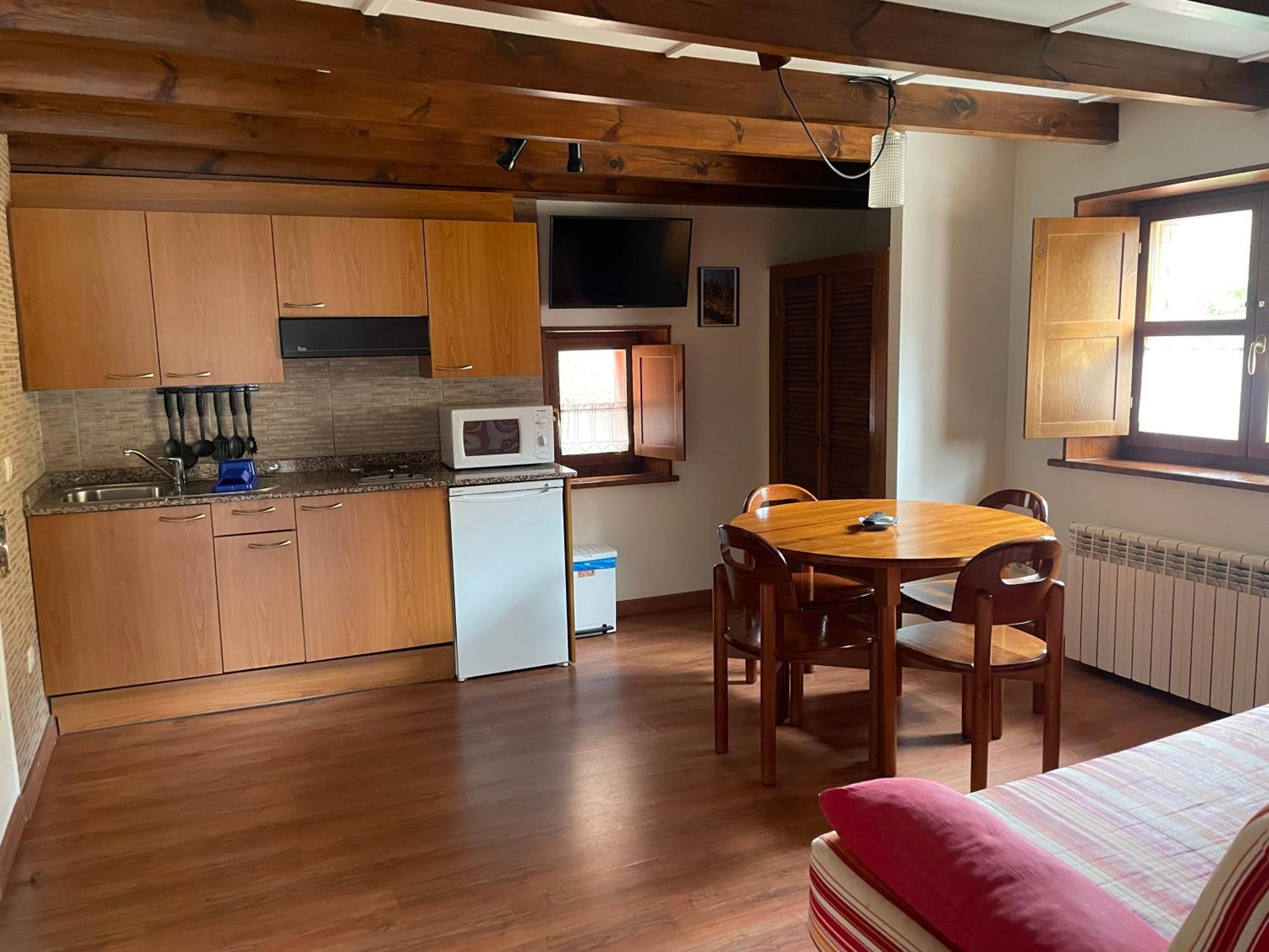 Apartamentos El Cueto De Los Collado Villanueva de Pria エクステリア 写真